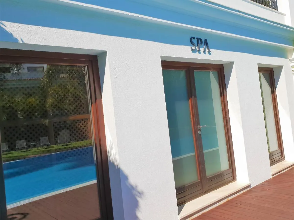 Luxury Apartment Frontal Beach In Doncella Beach Estepona Spain